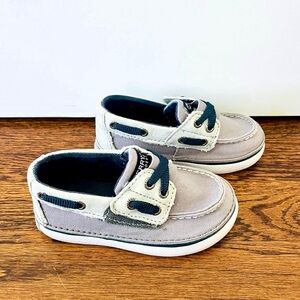 Toddler Sperry Boat Shoes. Size 6.